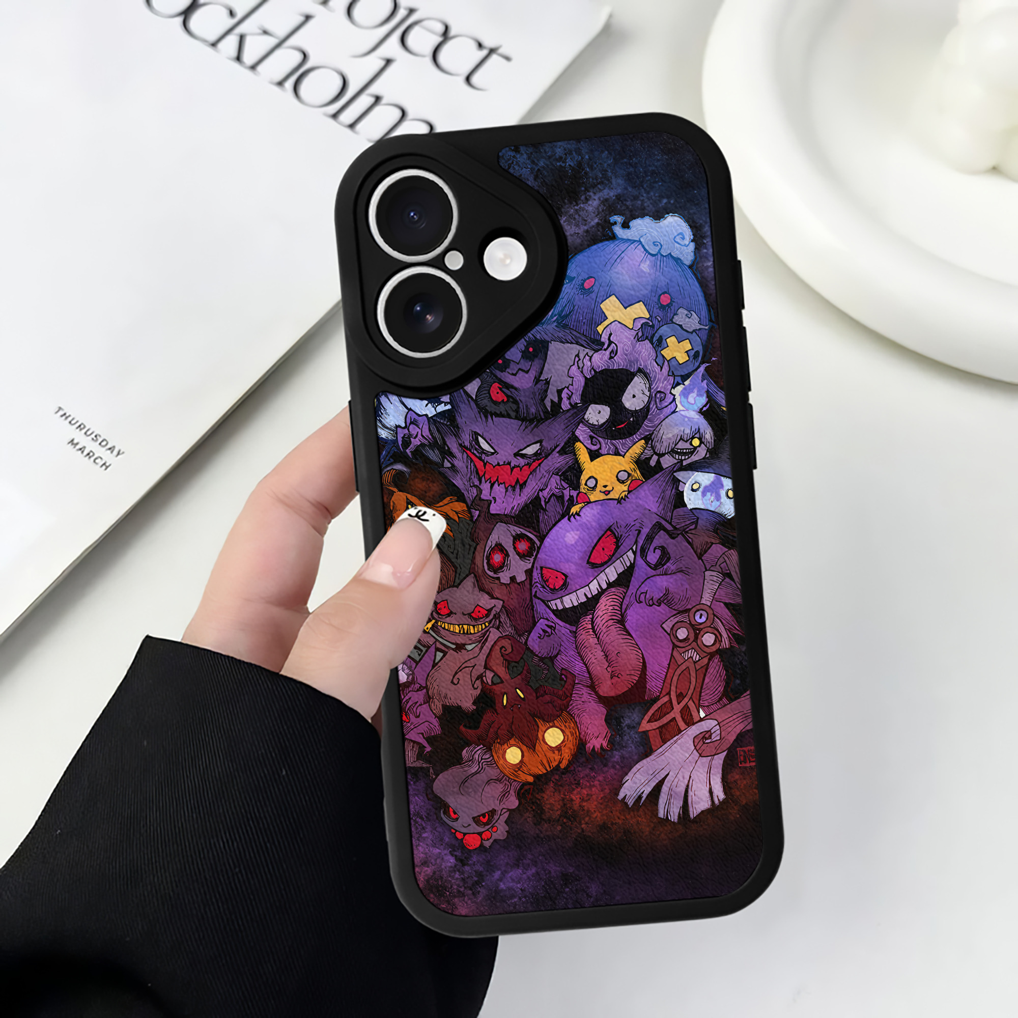 （画像用） ポケットモンスター Pokémon 【iPhone 16シリーズ対応】シリコンスマホケース（レザー調） 材質：シリコン